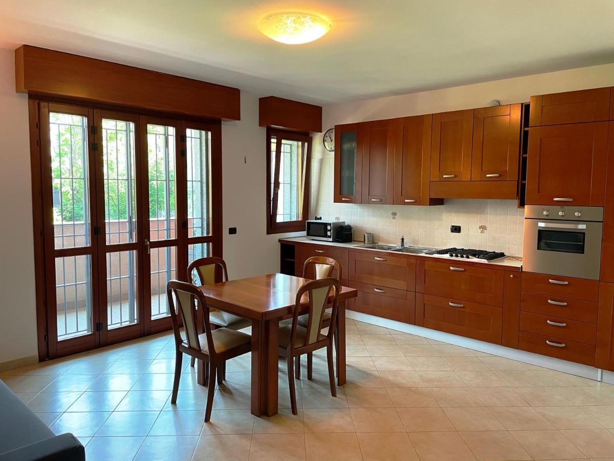 Appartamento Pero Fiera Milano Figino Luaran gambar